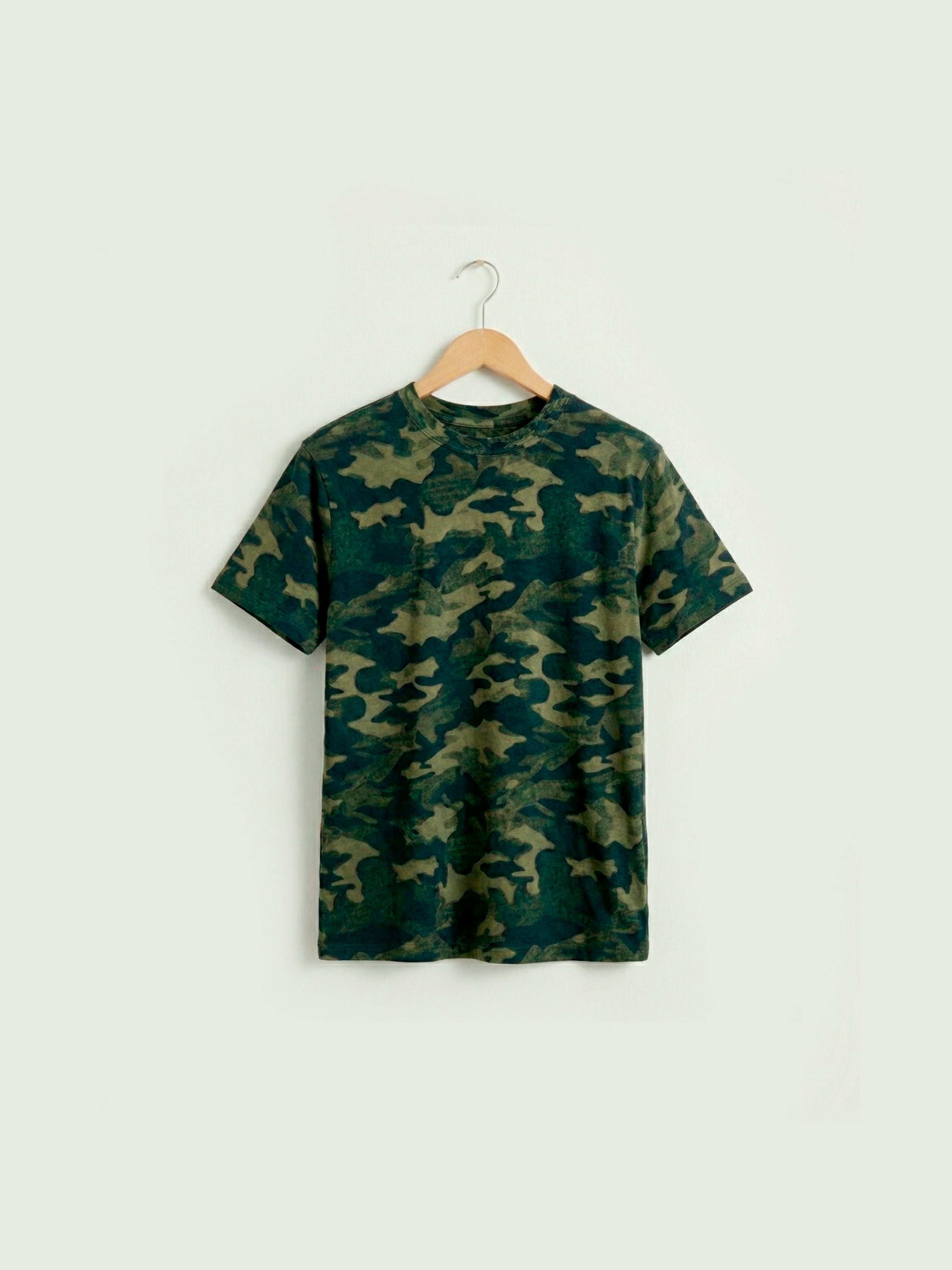 Distressed Camouflage - T-Shirt