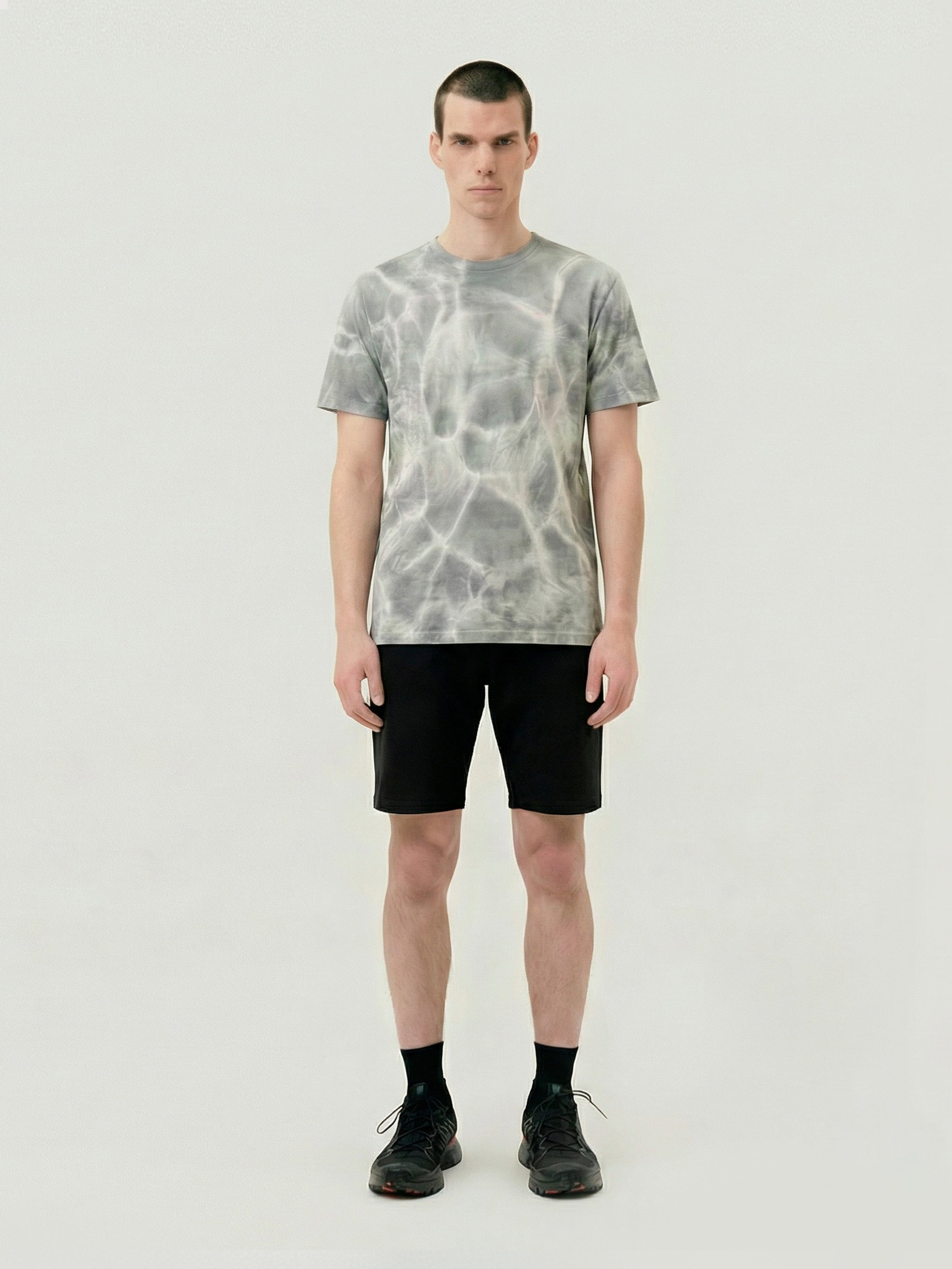 MONOCHROME WATER T-SHIRT