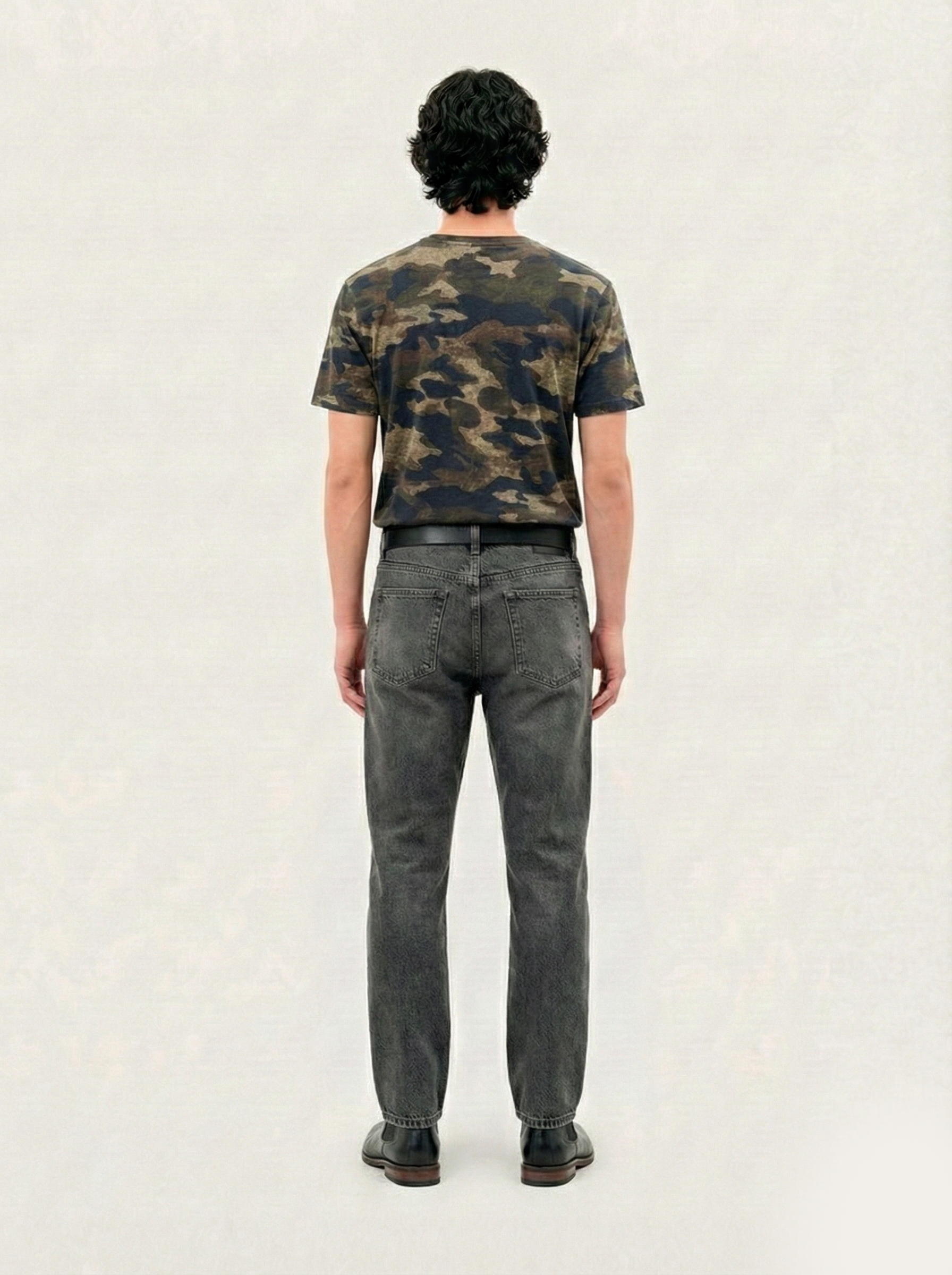Distressed Camouflage - T-Shirt