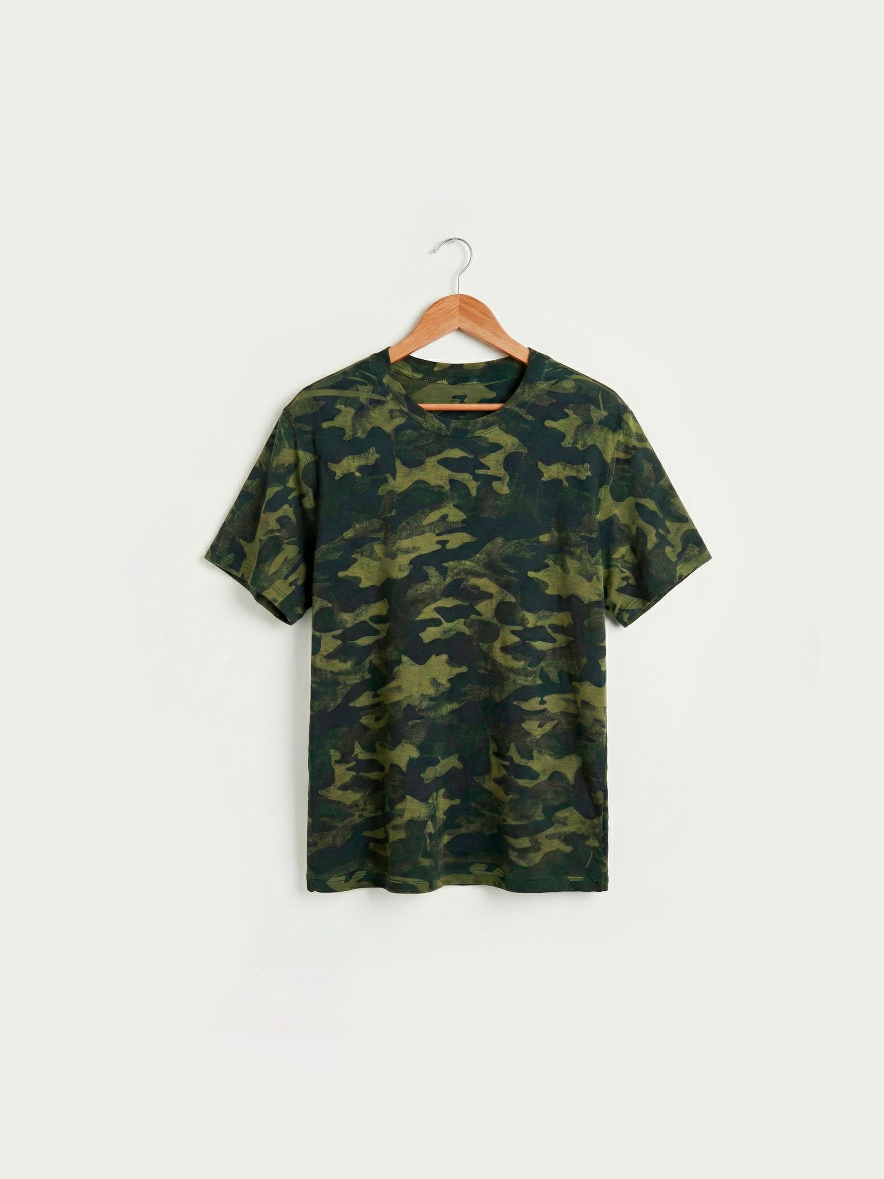 Distressed Camouflage - T-Shirt
